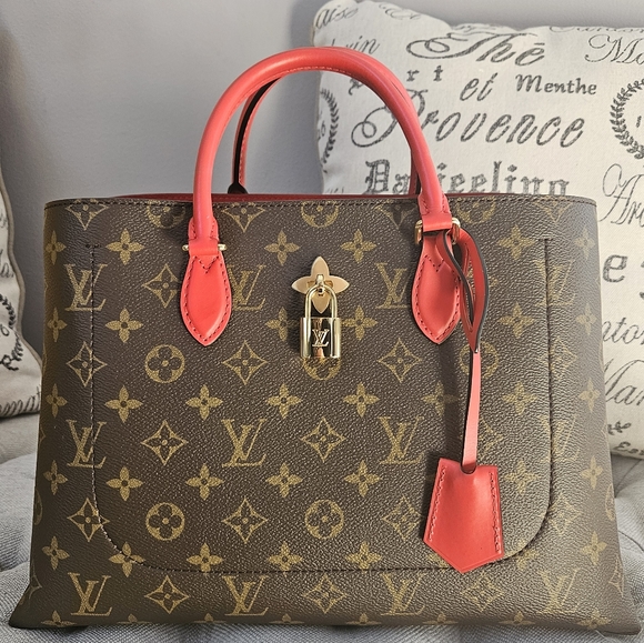 Authentic Louis Vuitton Flower Tote - Picture 1 of 11